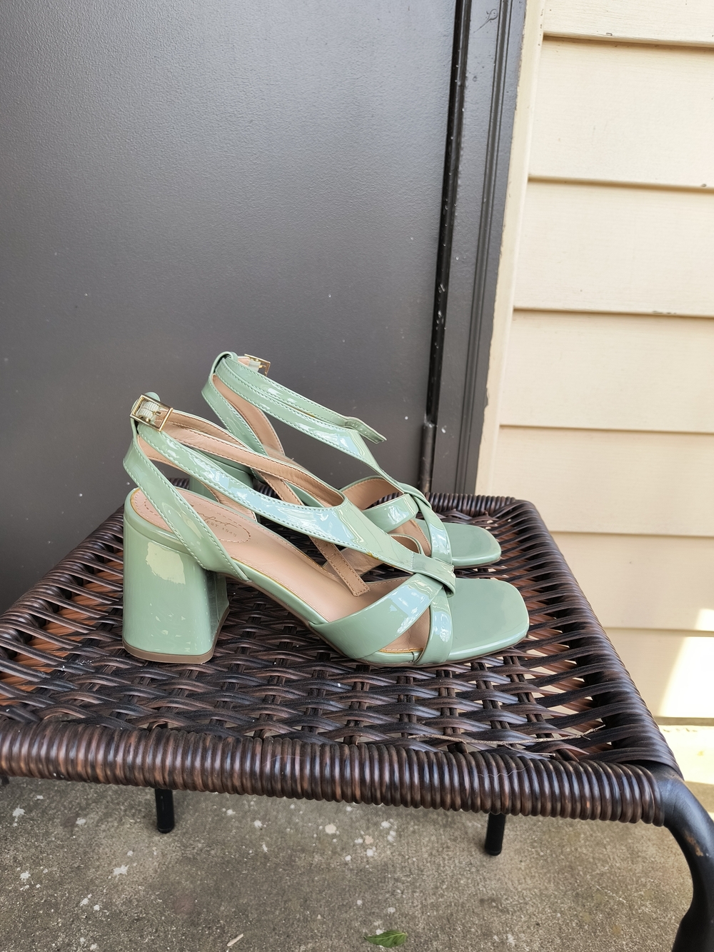 Women’s Patent Leather Block Heel Sandals in Mint Green